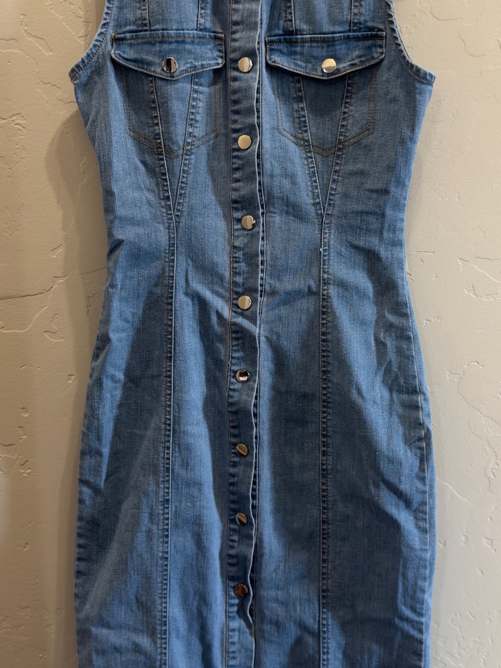 Haute Monde Sleeveless Button Front Denim Midi Column Dress Medium Wash S